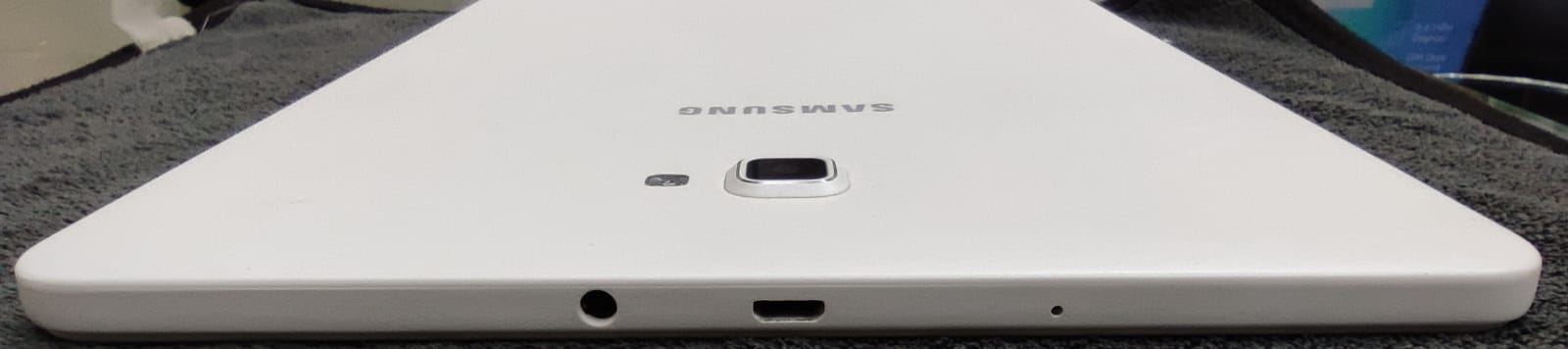 Samsung Galaxy TAB A6 Wi-Fi + 4G 32GB with S-Pen (P-585) 2016